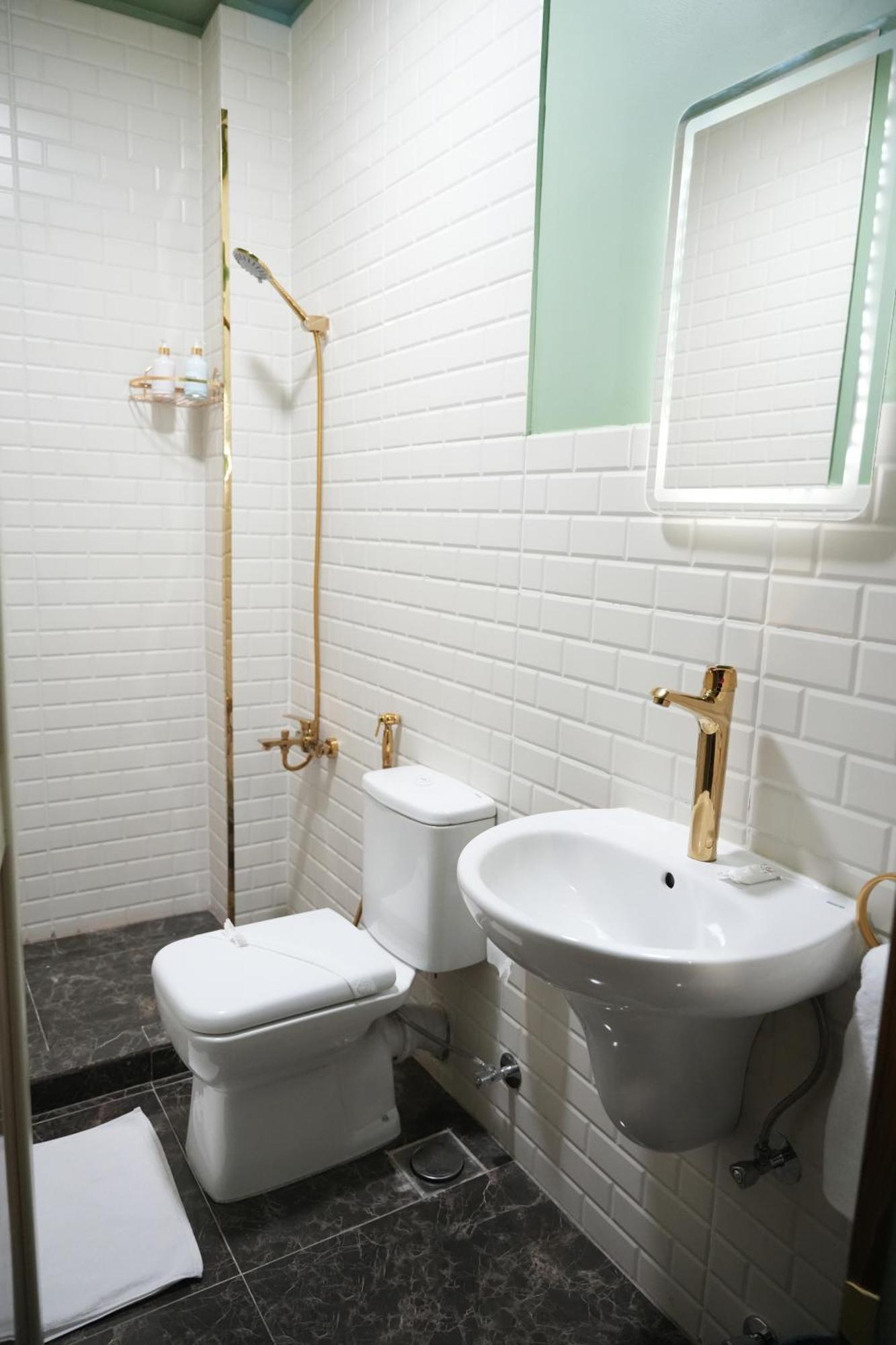 Hathor House Кайро Екстериор снимка