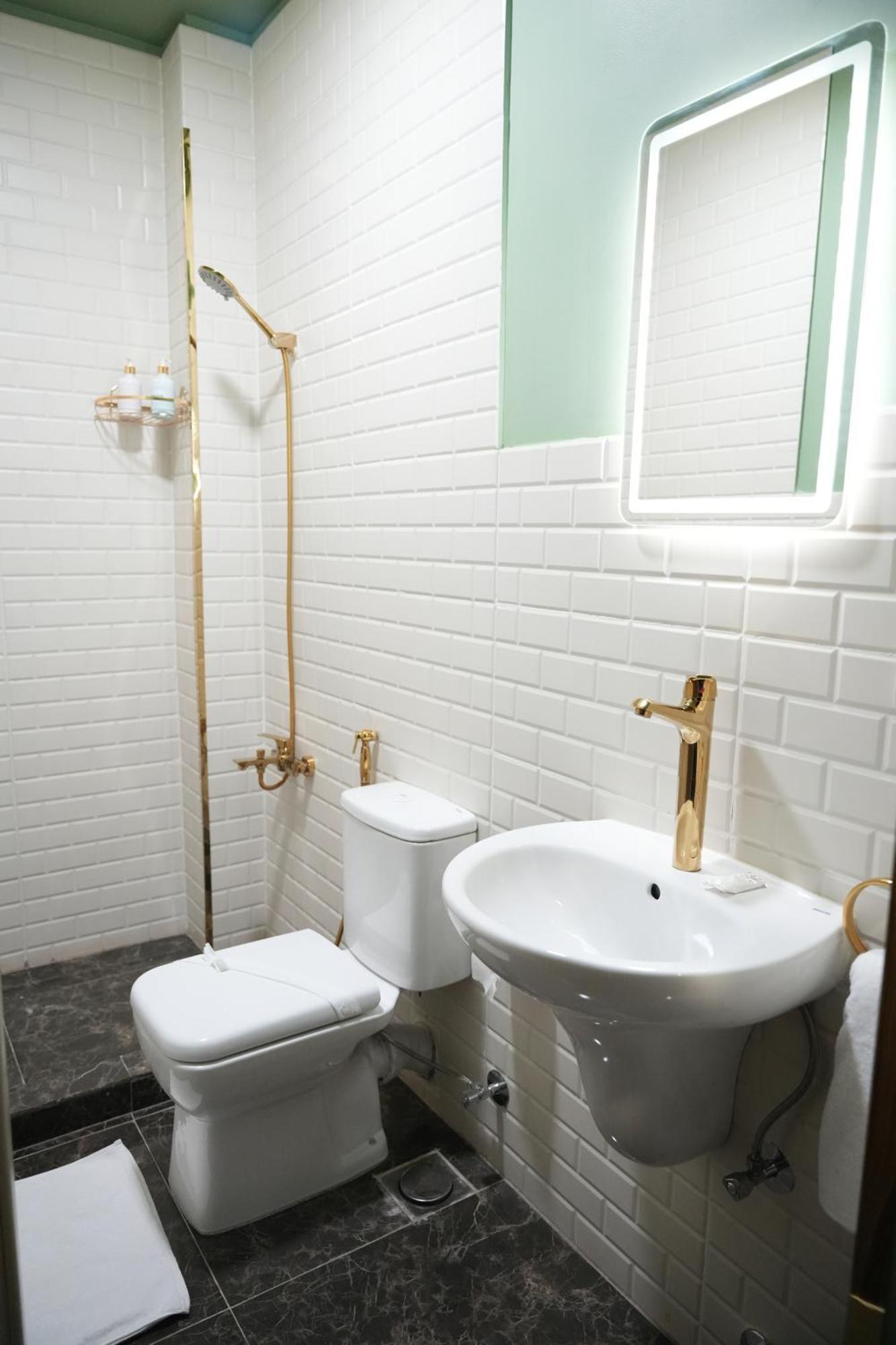 Hathor House Кайро Екстериор снимка